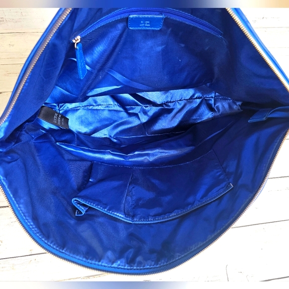 Joe's Large Blue Weekender Handbag Purse Vegan Leather Tote Bag Zip up Gold - Picture 13 of 16